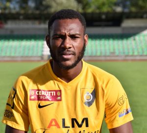 equipe fanion_9-Mohamed Camara equipe fanion_9-Mohamed Camara