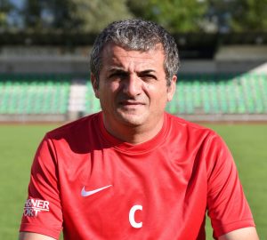 equipe fanion_Murat Kis_COACH equipe fanion_Murat Kis_COACH
